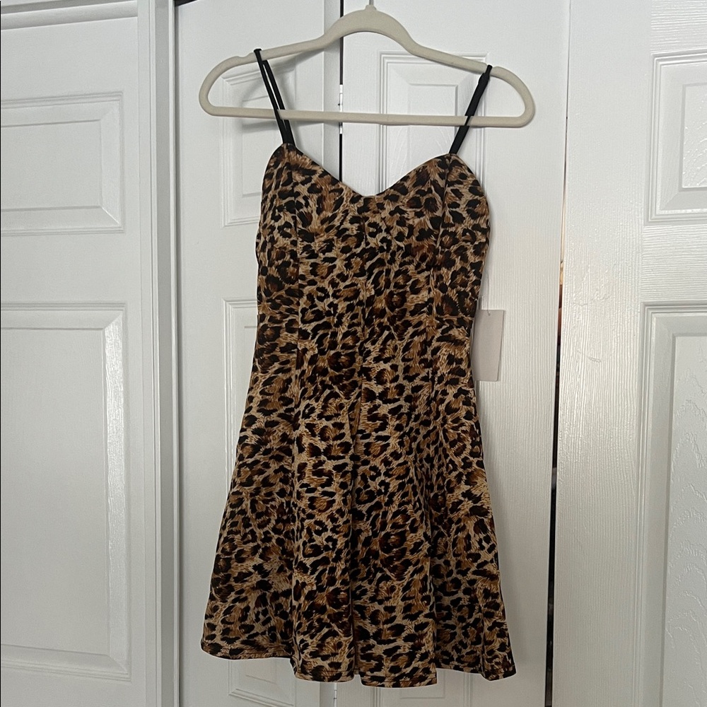 Blueh ciel Leopard Print Spaghetti Strap Dress